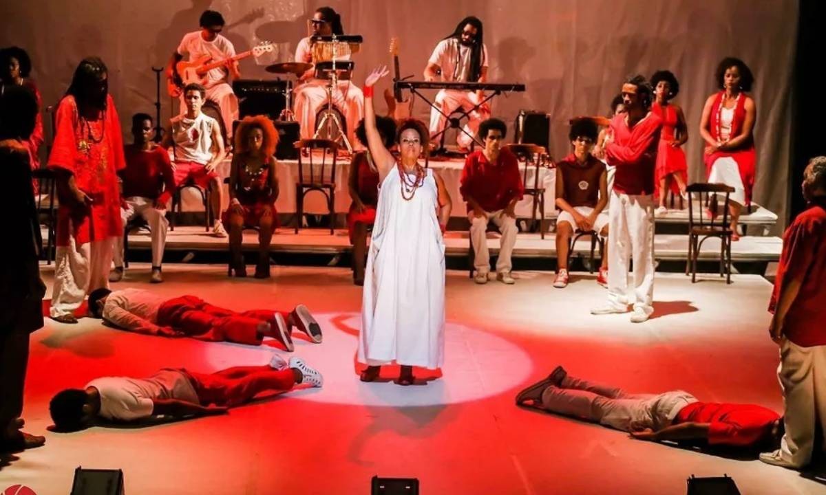 Bando de Teatro Olodum abre inscrições para oficina gratuita de formação artística em Salvador