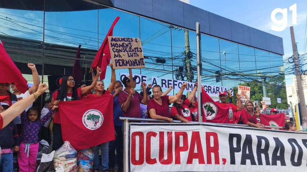 De acordo com o MST, cerca de 500 famílias aguardam avanços em processos de assentamento no estado, alguns há cerca de 16 anos. — Foto: Reprodução