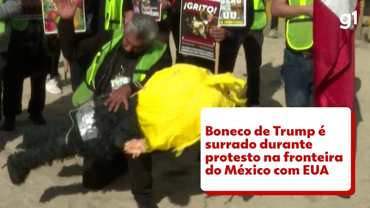 VÍDEO: Boneco de Trump é 'surrado' durante protesto na fronteira entre EUA e México