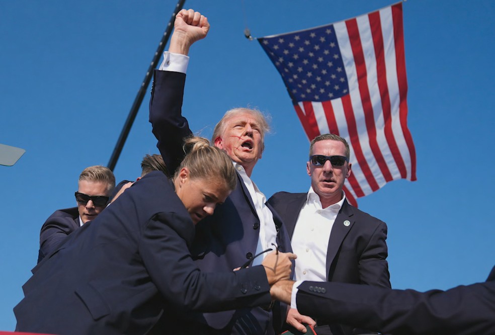 Registro do atentado contra Trump chama a atenção pela força simbólica; especialistas explicam — Foto: Jornal Nacional/ Reprodução