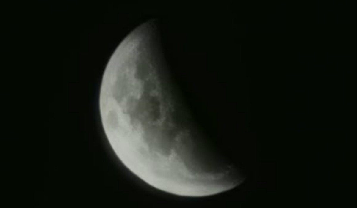 Eclipse lunar parcial é registrado por moradores na região de Piracicaba; veja FOTOS