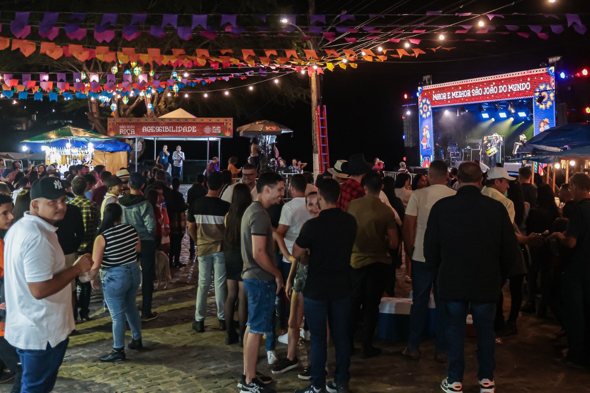 São João na Roça 2026: veja horários dos shows desta sexta em Vila Peladas e como chegar ao evento