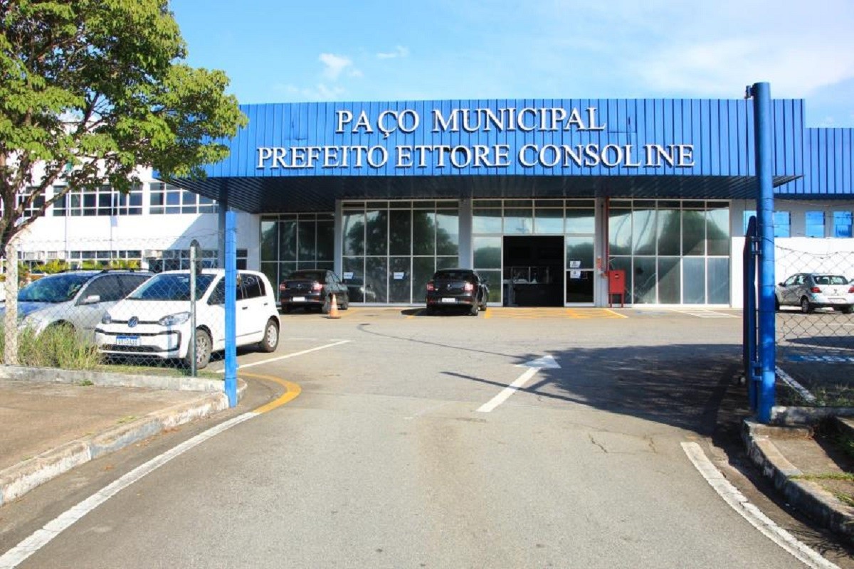 Justiça Federal suspende empréstimos  de R$ 170 milhões da Prefeitura de Itatiba e congela conta municipal da operação