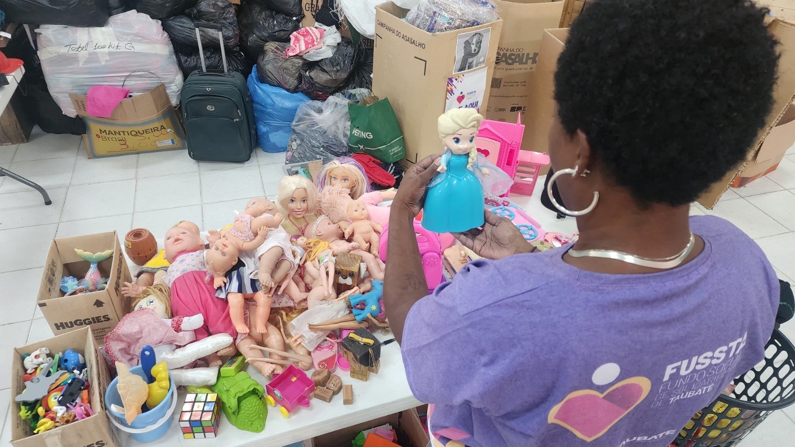 Fundo Social de Taubaté faz campanha de arrecadação de brinquedos