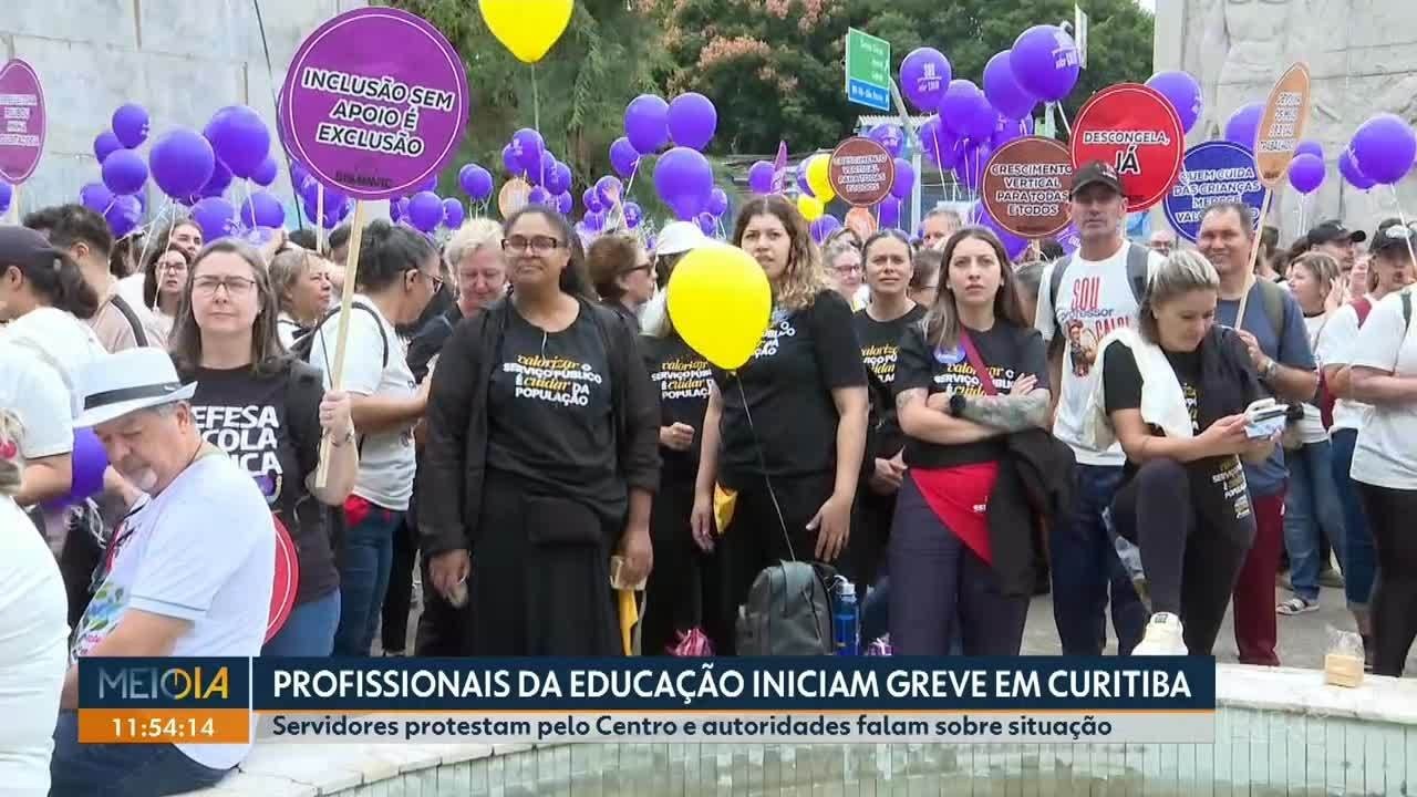 Profissionais da educação de Curitiba suspendem greve após acordo com prefeitura e aulas retornam nesta quinta (9)