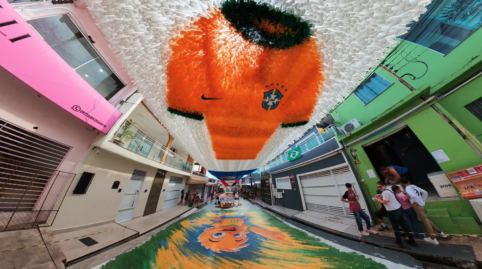 Decoração das ruas em Manaus viram atração turística — Foto: Reprodução/Rede Amazônica