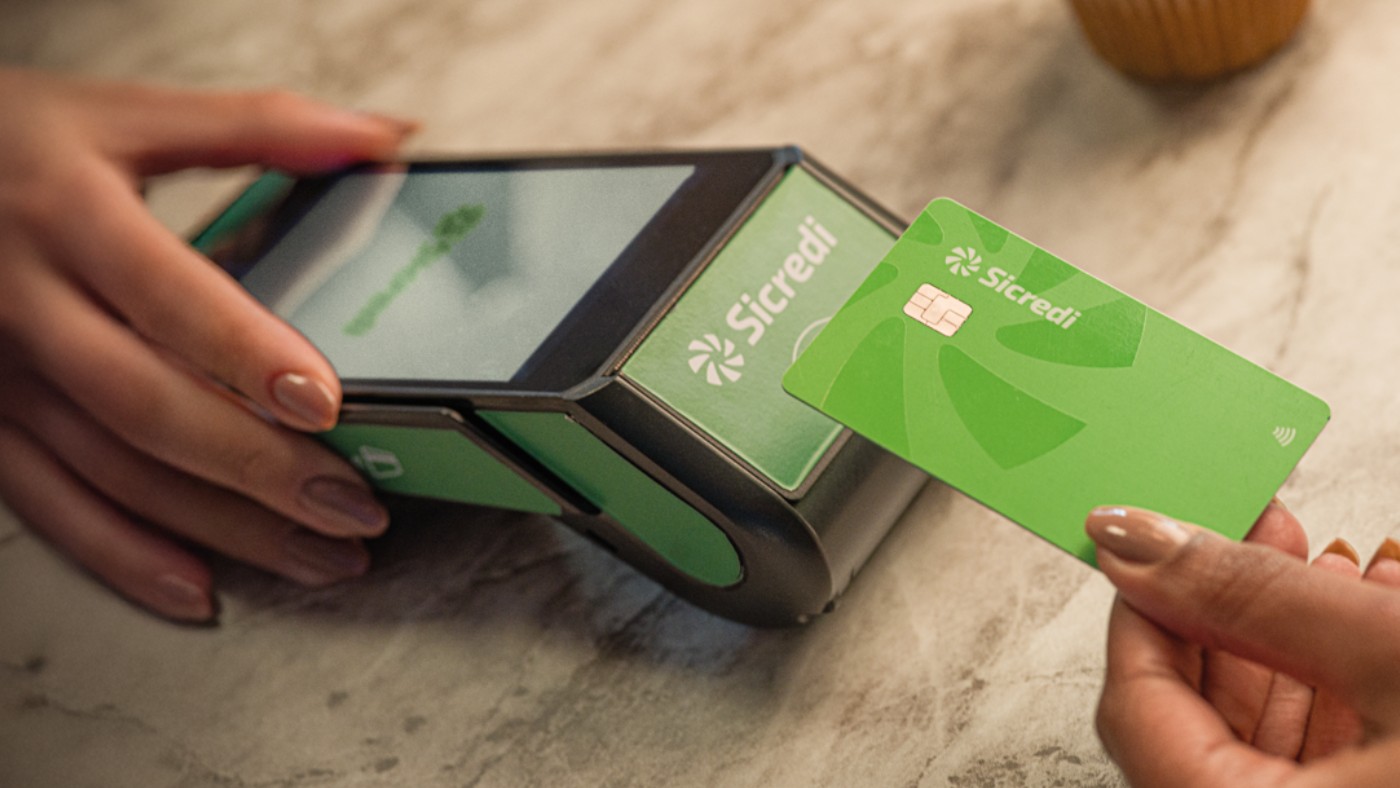 ExpoApras 2026: Sicredi reforça parceria com varejo paranaense