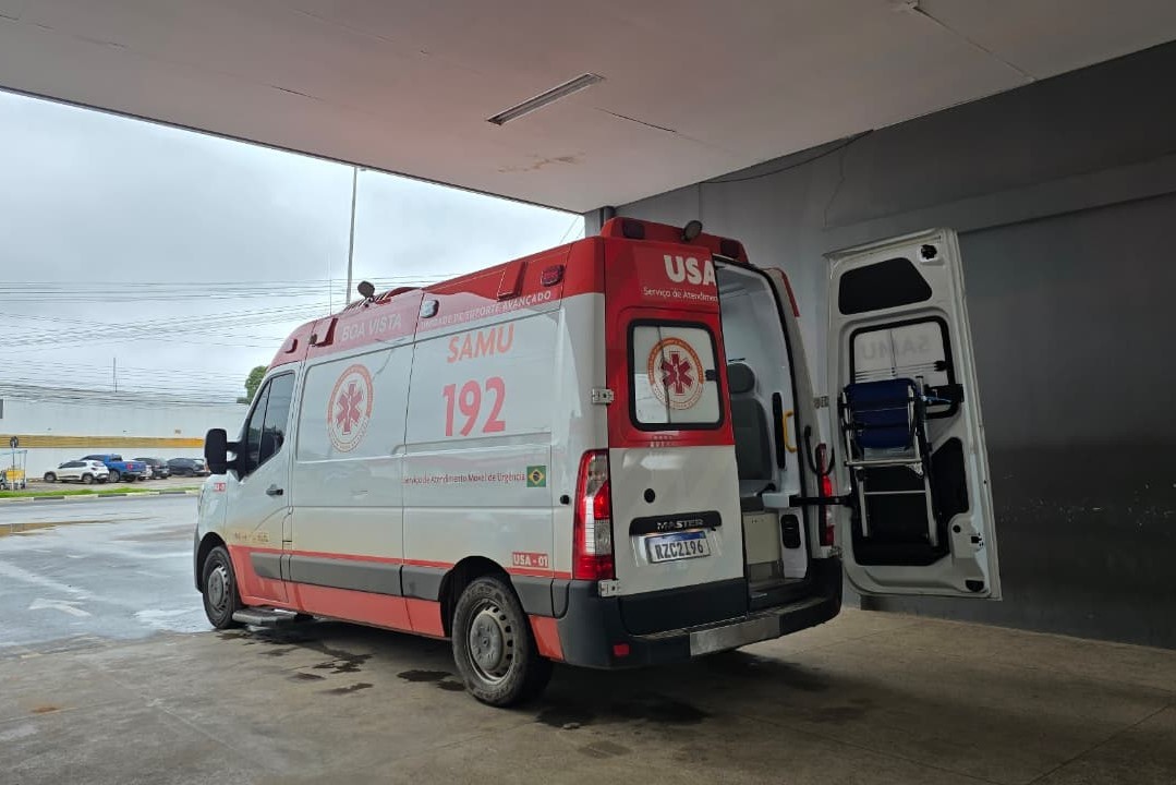 Mulher dá facada no marido em briga por ciúmes e acaba presa em Boa Vista
