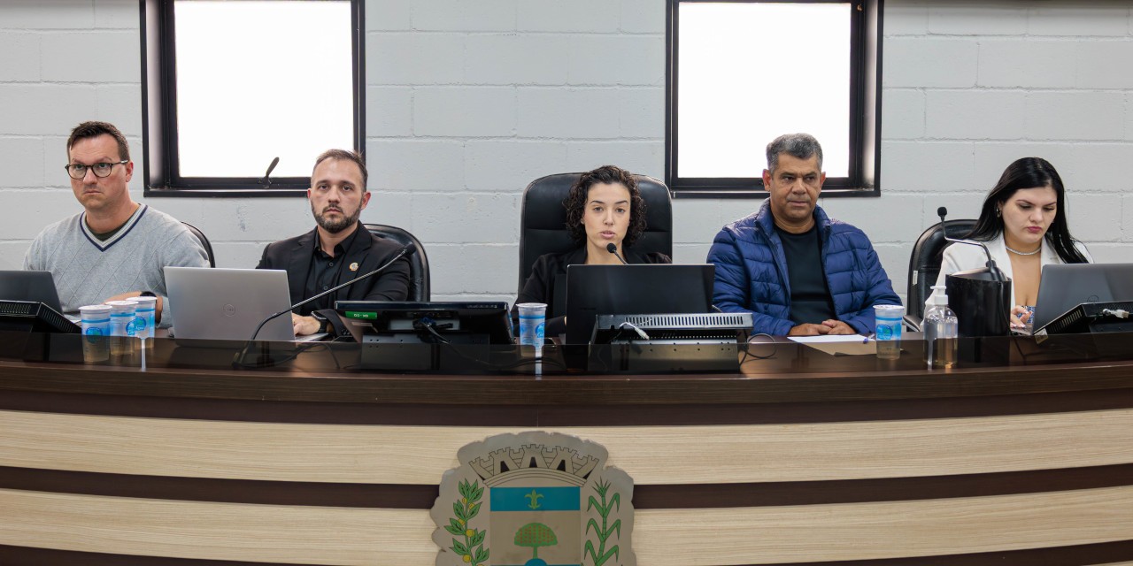 CPI dos kits de robótica aprova relatório que sugere indiciamento de ex-secretário e investigação contra ex-prefeito de Limeira