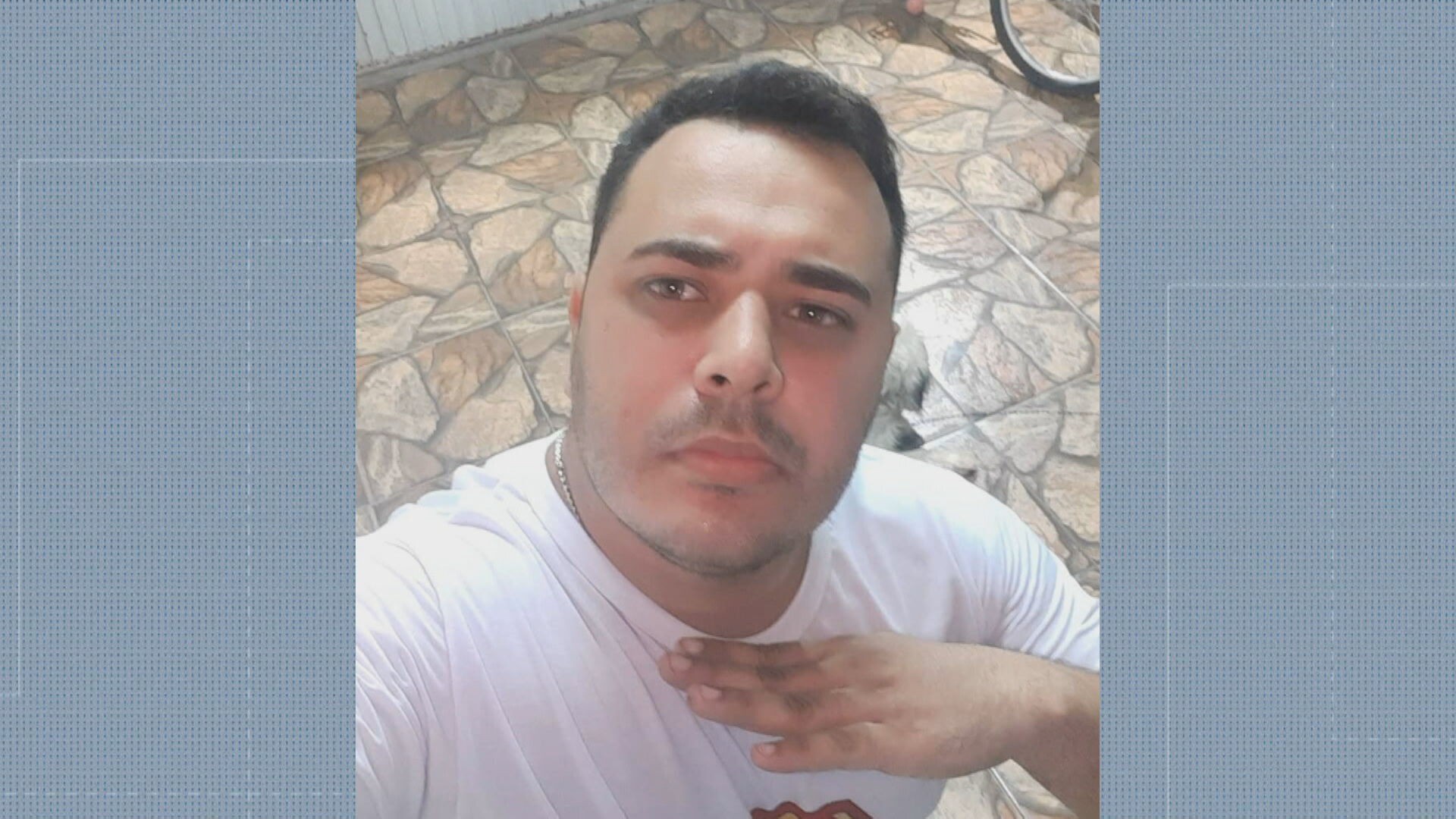 Homem é morto ao tentar separar briga de casal em festa de 15 anos; sargento da Marinha foi presa em flagrante
