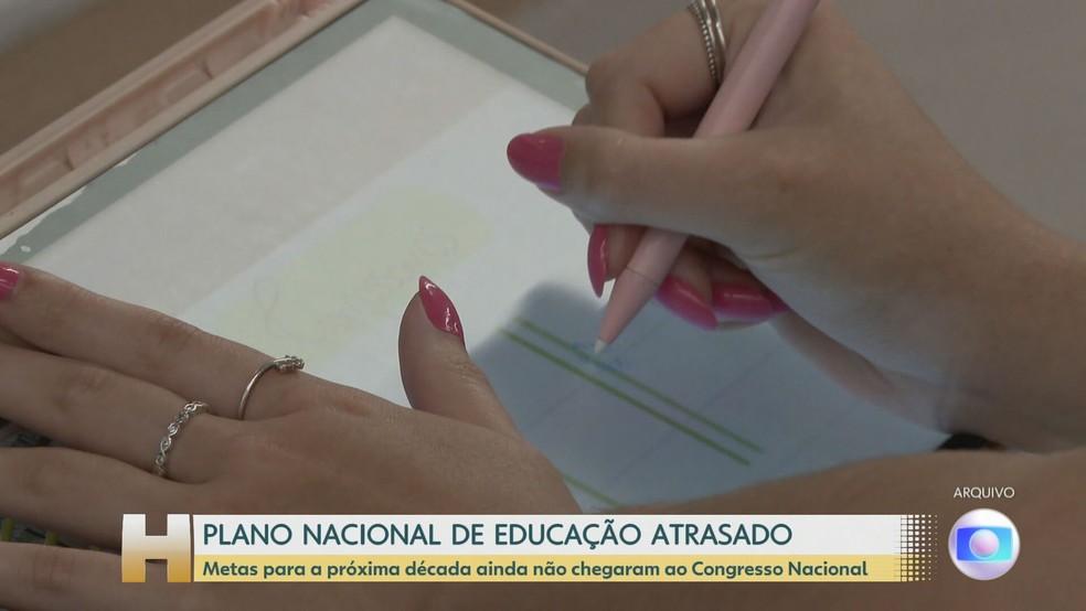 Metas do Plano Nacional de Educação para a próxima década ainda não chegaram ao Congresso — Foto: Reprodução/ TV Globo