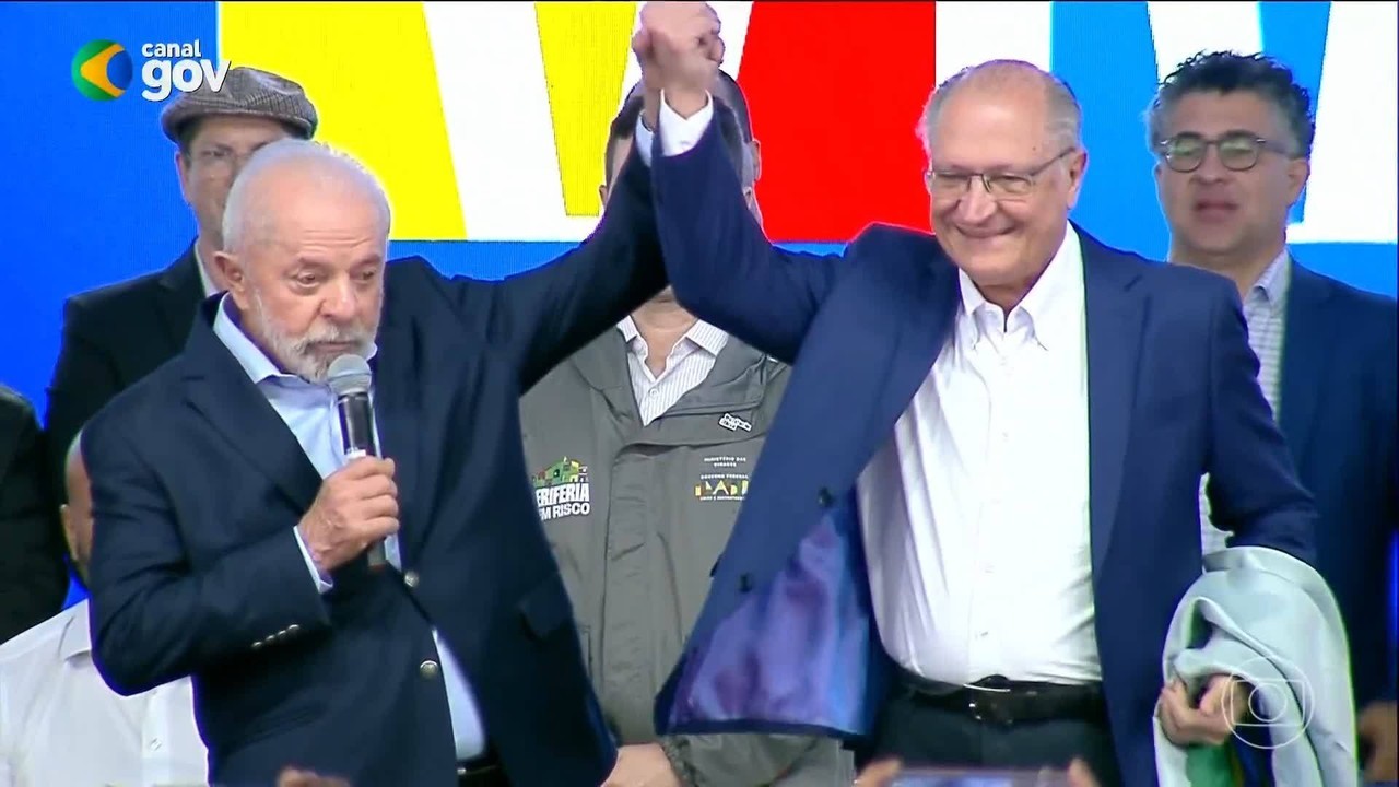 Tarifaço: governo diz buscar diálogo sem 'contaminação política ou ideológica' e reafirma que soberania é 'inegociável'