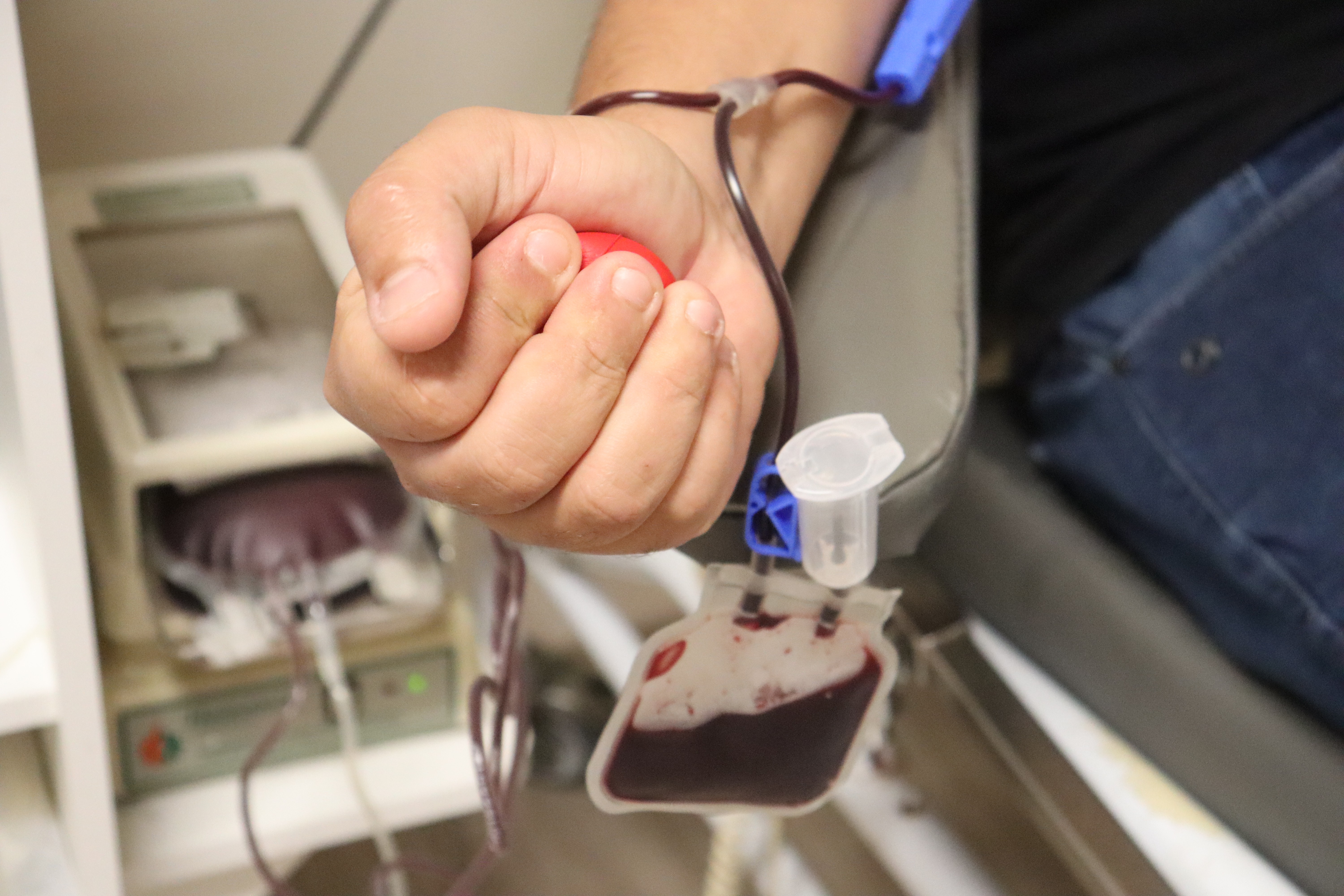 Estoque de sangue está em nível crítico nos hemocentros da região de Rio Preto; veja como doar