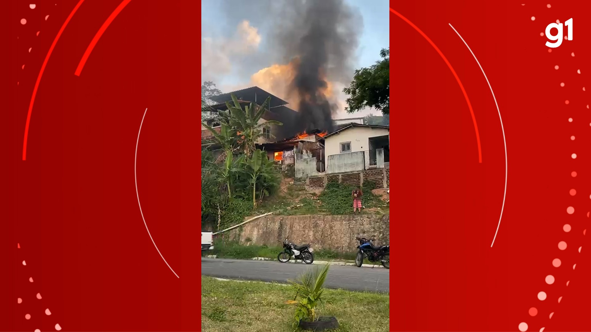 Incêndio atinge casa no bairro do Róger, em João Pessoa; VÍDEO