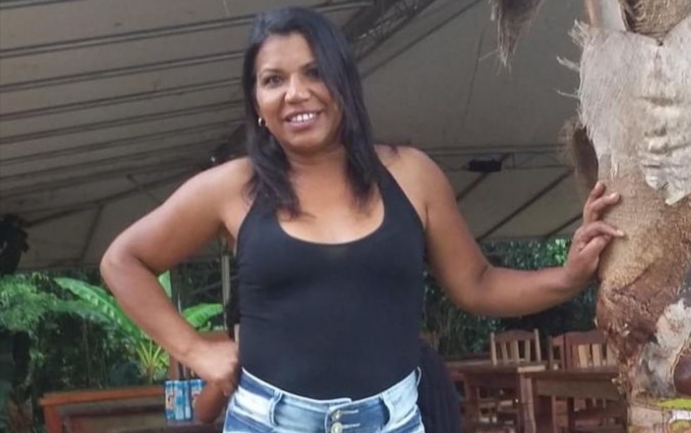 Mulher morre atropelada por aluna durante prova de direção, em Alexânia — Foto: Reprodução/Redes Sociais