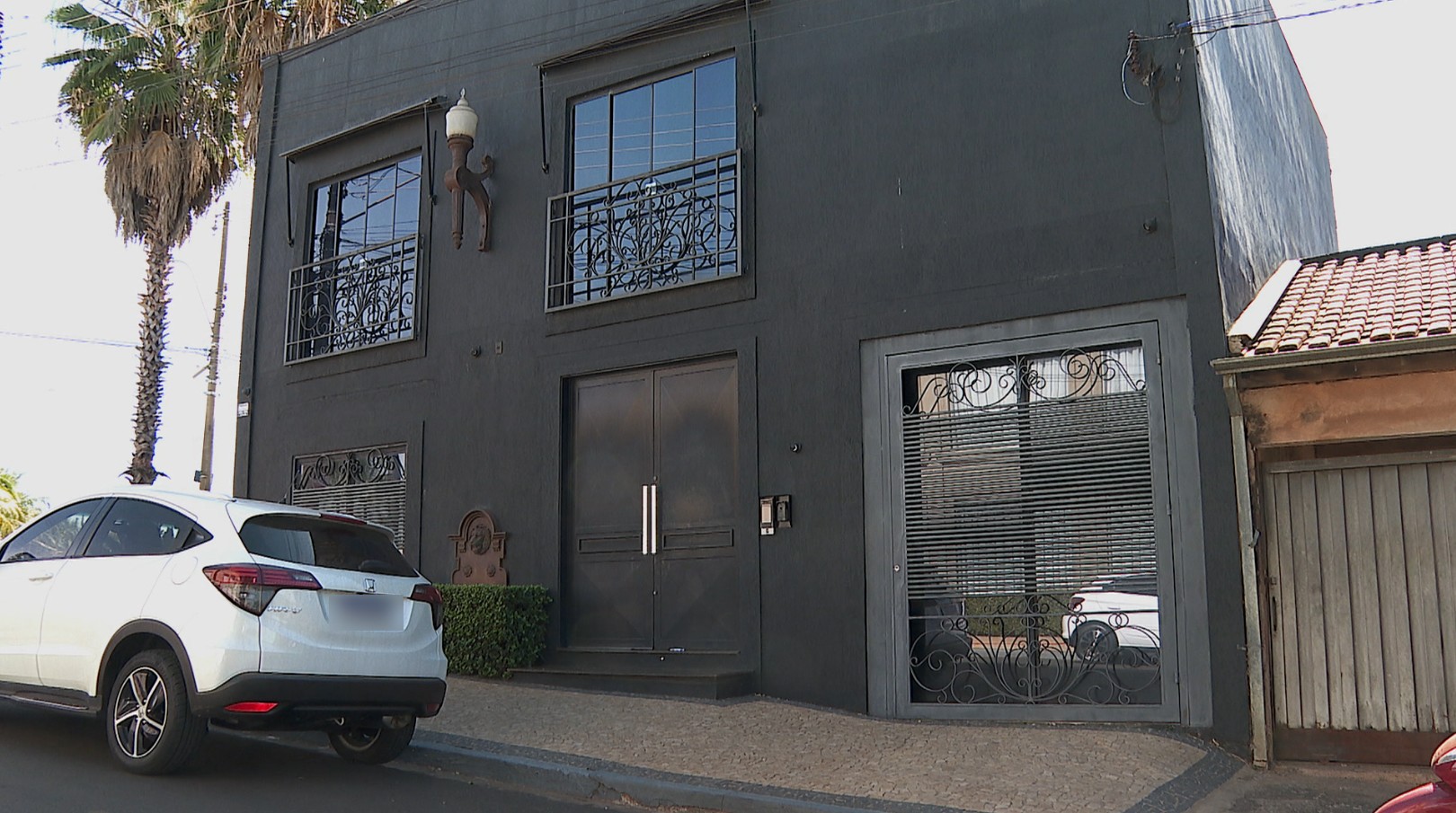 Empresário é suspeito de dar calote de R$ 800 mil em clientes de automação residencial no interior de SP 