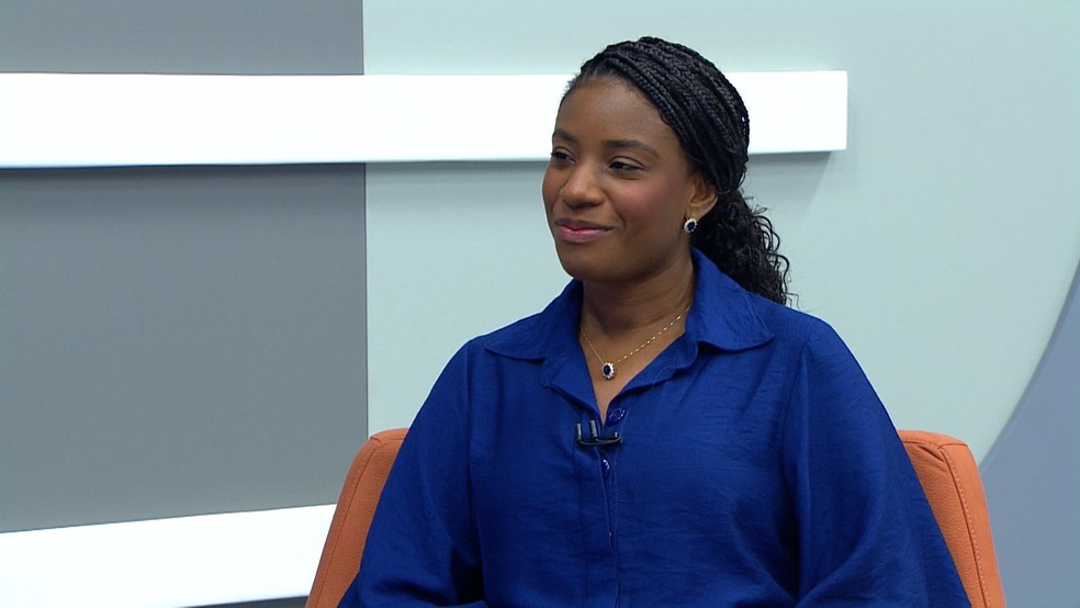 A psicóloga Daiane Bispo é entrevistada no episódio 144 do podcast Eu te Explico