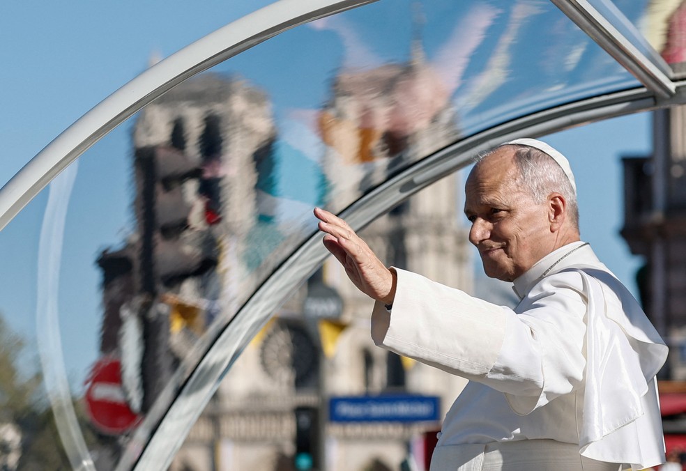 Papa Leão XIV visita a França — Foto: Benoit Tessier/Reuters