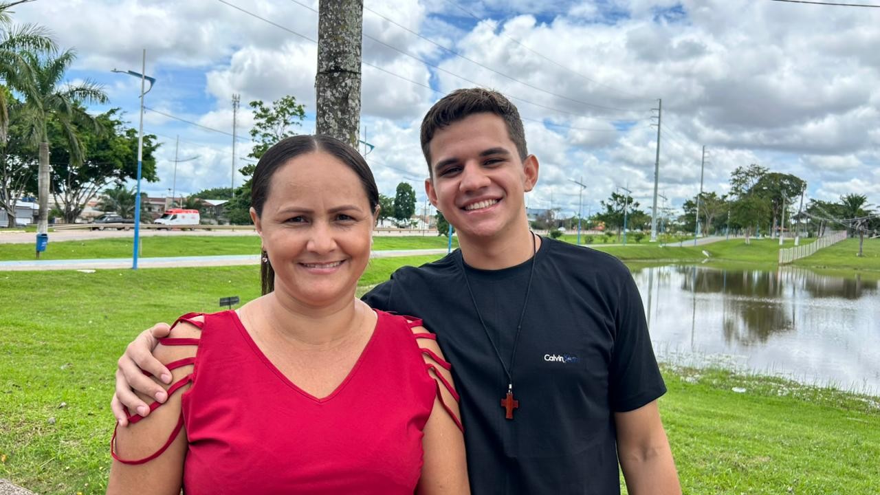 Entre nervosismo e esperança, candidatos fazem 2º dia do vestibular de medicina da Ufac: 'Vontade de vencer na vida'