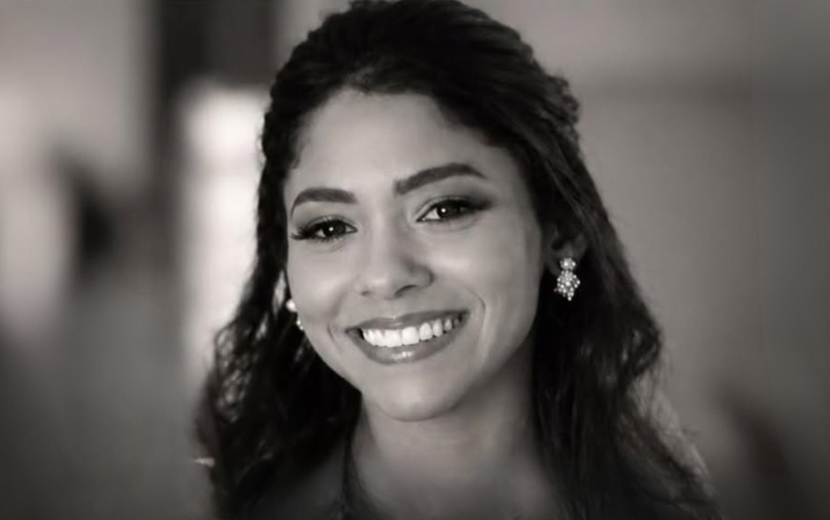 Dentista de 24 anos morre após complicações no pós-parto, diz família