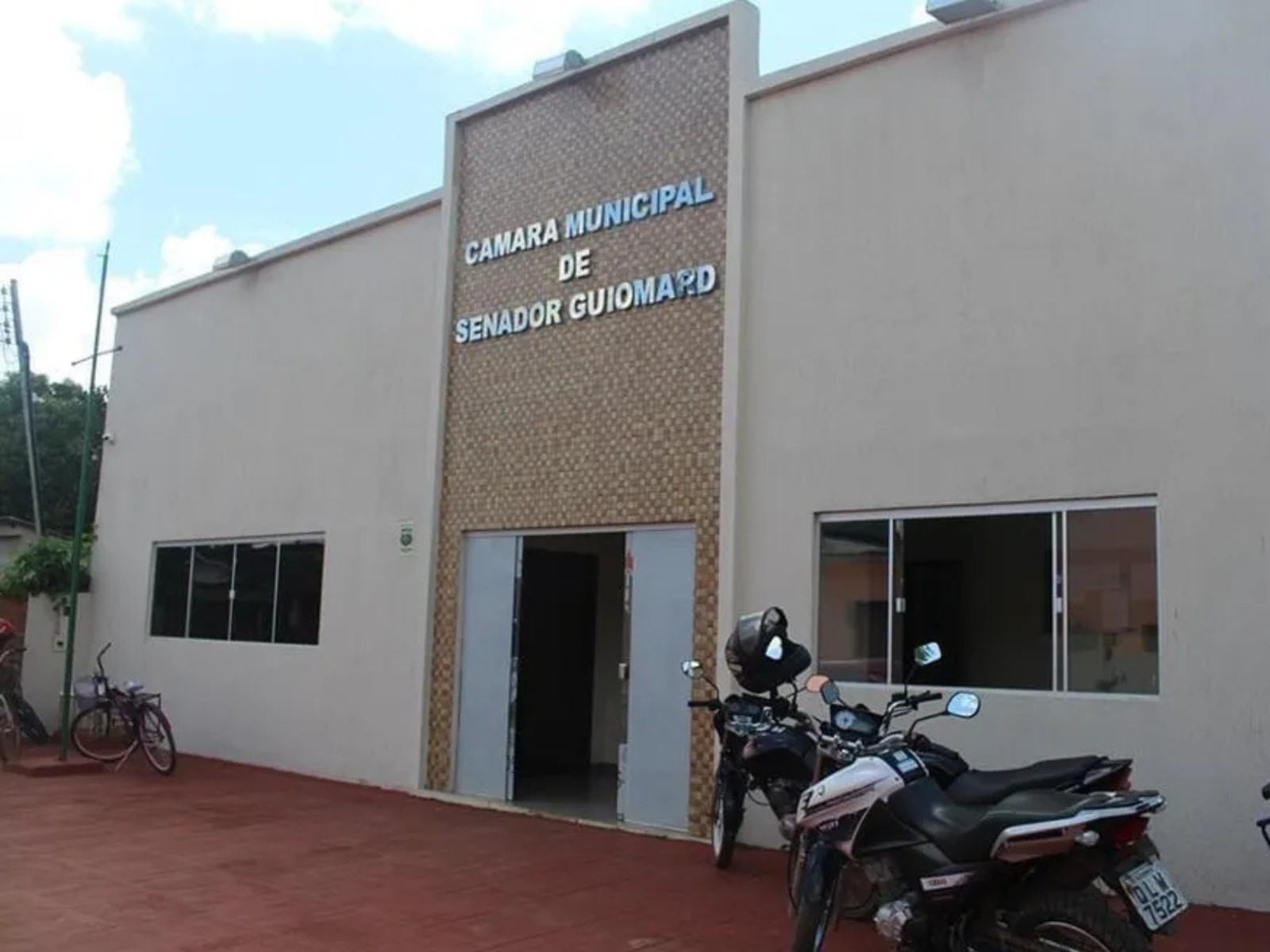 Câmara de Vereadores é investigada por suposto uso particular de carro oficial no interior do Acre