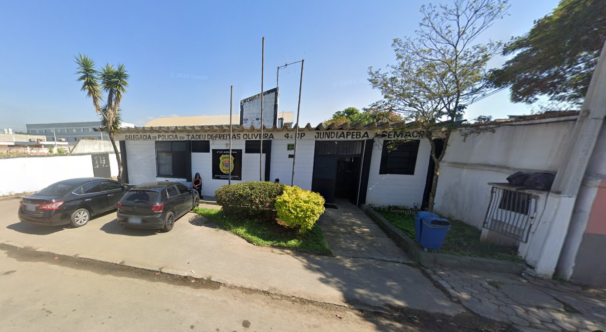 Mulher é encontrada morta dentro de casa em Mogi das Cruzes 