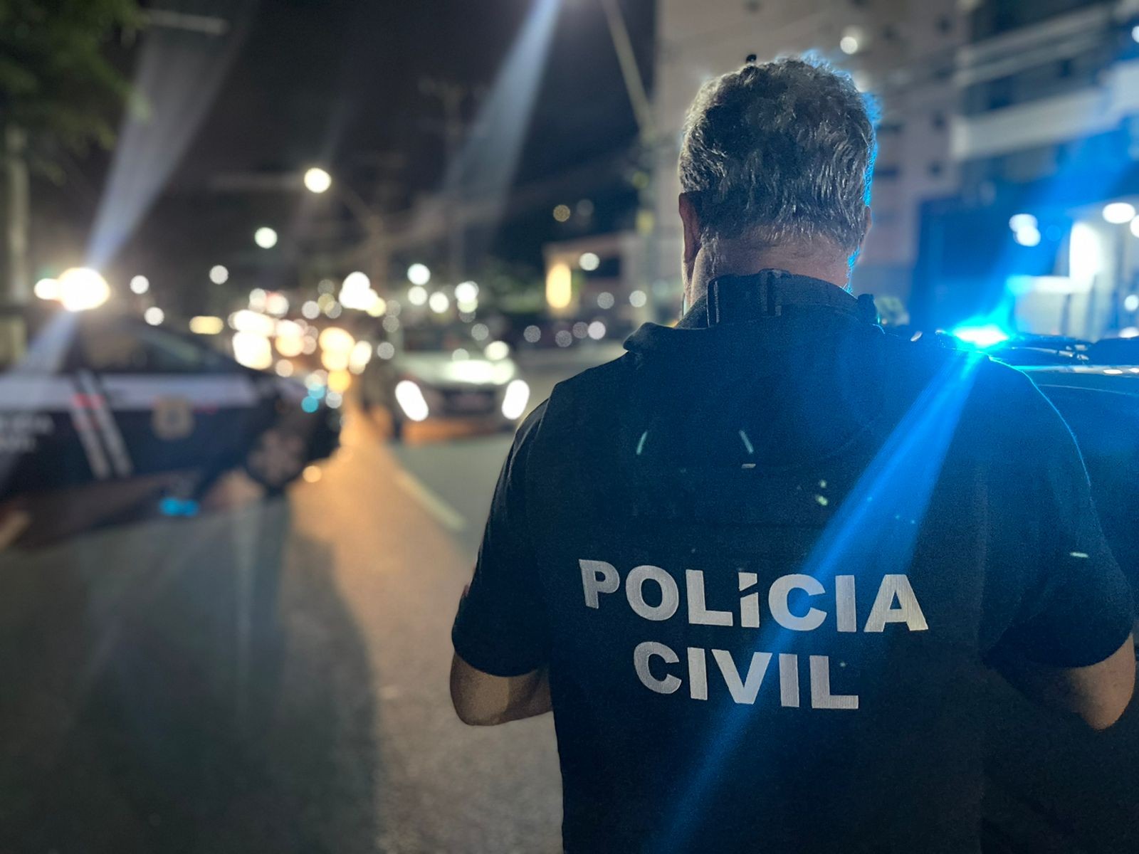 Suspeita de homicídio é presa em Salvador; polícia investiga se motivação do crime foi cobrança de dívida