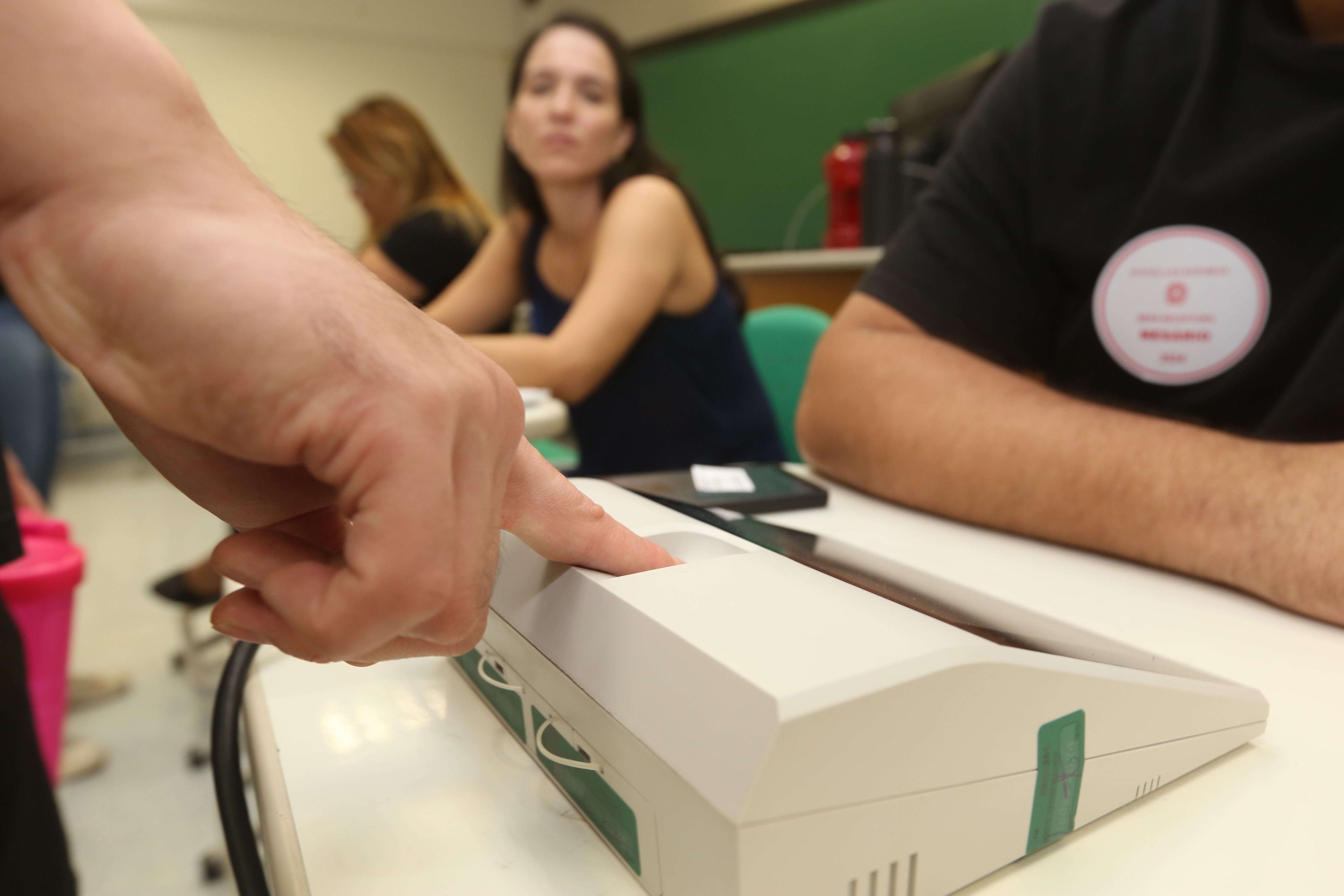 Eleições 2024: o que acontece se eu não votar no segundo turno? Veja perguntas e respostas