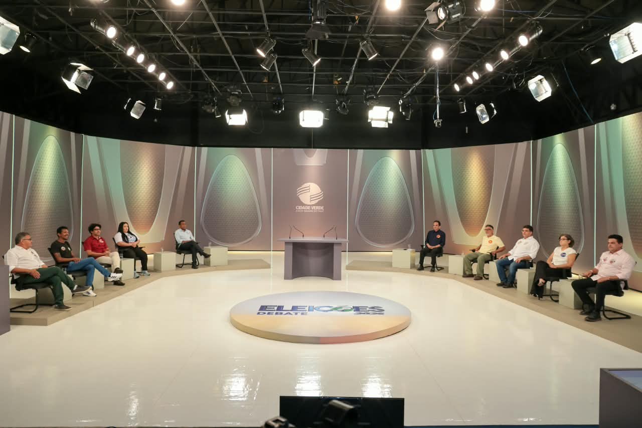 Debate reúne 10 candidatos na disputa pelo Governo do Piauí