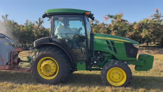É melhor consórcio ou financiamento na hora da compra da máquina agrícola? - Enquanto alguns planejam a compra com antecedência e recorrem ao consórcio, outros aproveitam linhas de crédito com juros mais baixos para financiar o maquinário.