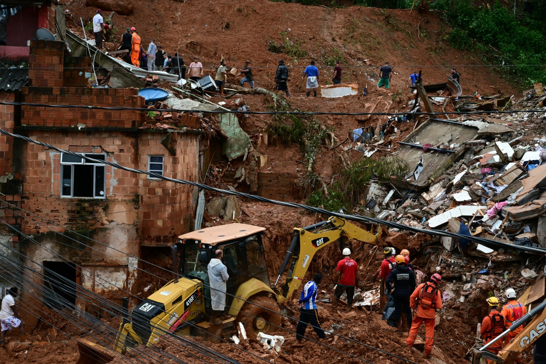 Após quase cinco meses, últimas famílias afetadas pelo temporal deixam hotéis em Juiz de Fora