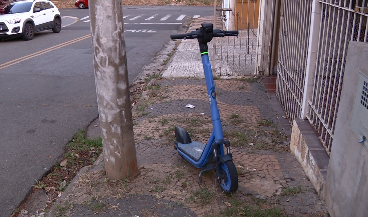 Patinetes elétricos em Campinas: empresa suspende 122 contas por mau uso e Emdec registra 68 reclamações em 6 meses