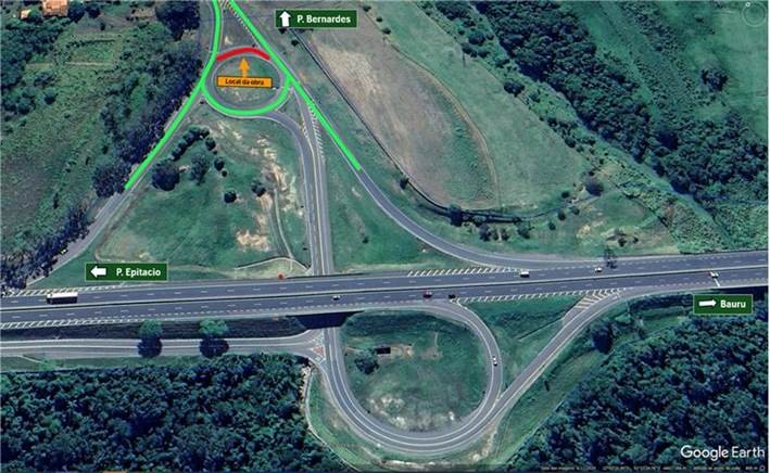 Obras no pavimento interditam alça de acesso da Rodovia Raposo Tavares, em Presidente Bernardes