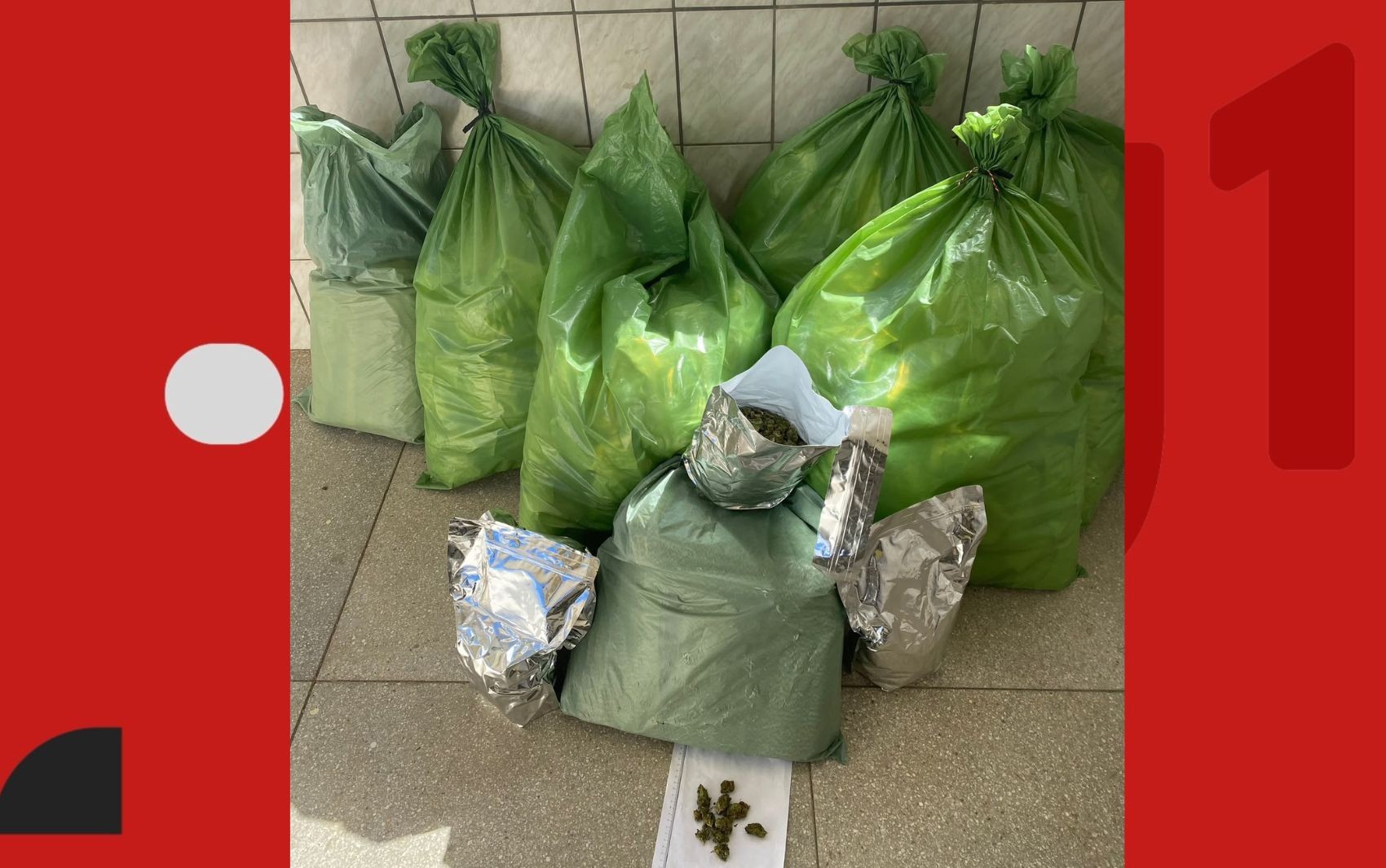 Quatro pessoas são presas com quase 60 kg de maconha são apreendidos em caminhonete e carro na Bahia