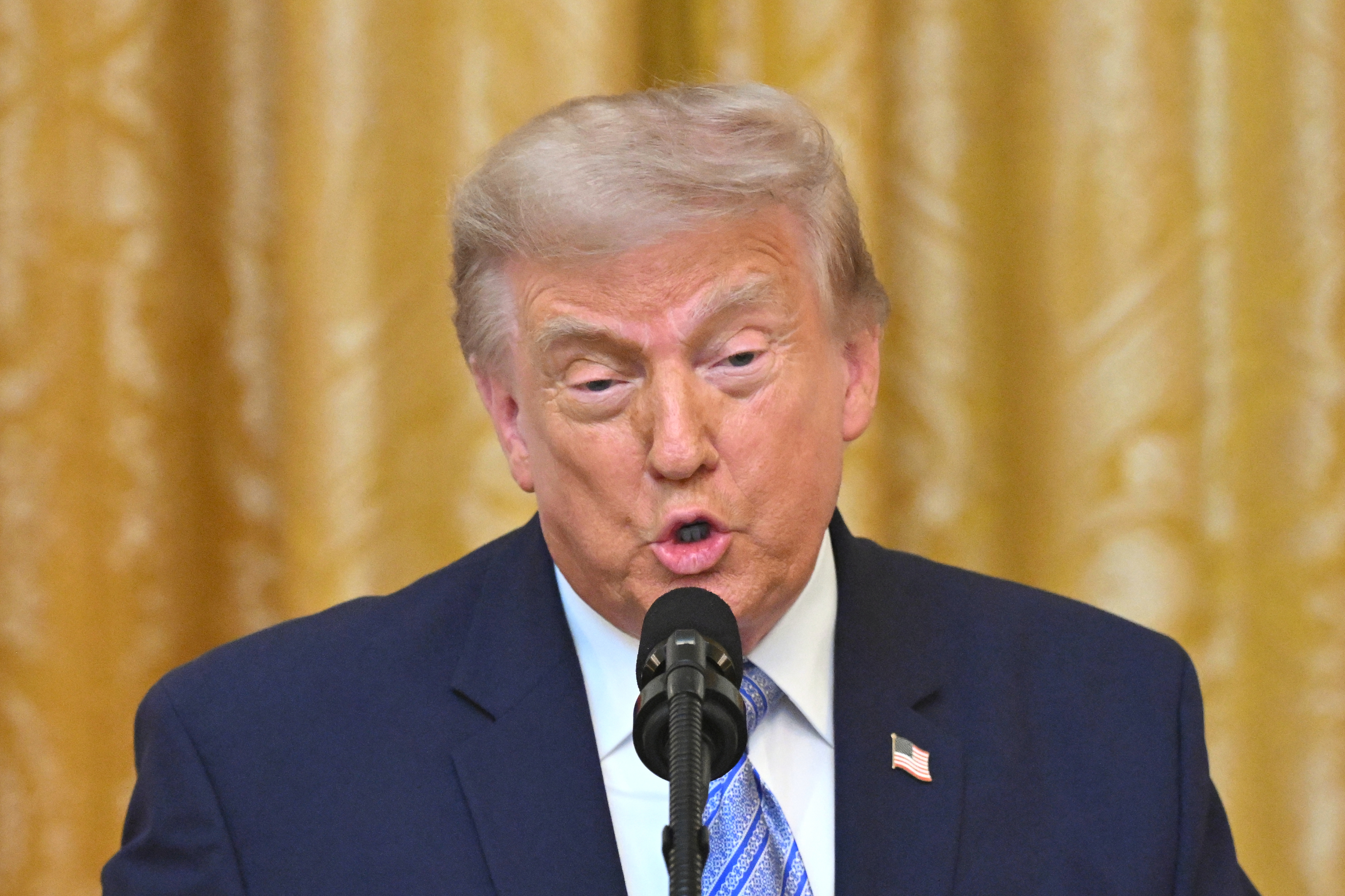 Trump alega que China interferiu nas eleições de 2020, que republicano perdeu para Biden