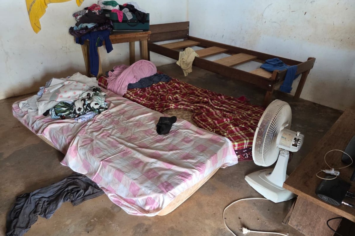 Ao menos 25 trabalhadores são resgatados de condições análogas à escravidão em fazenda de MT