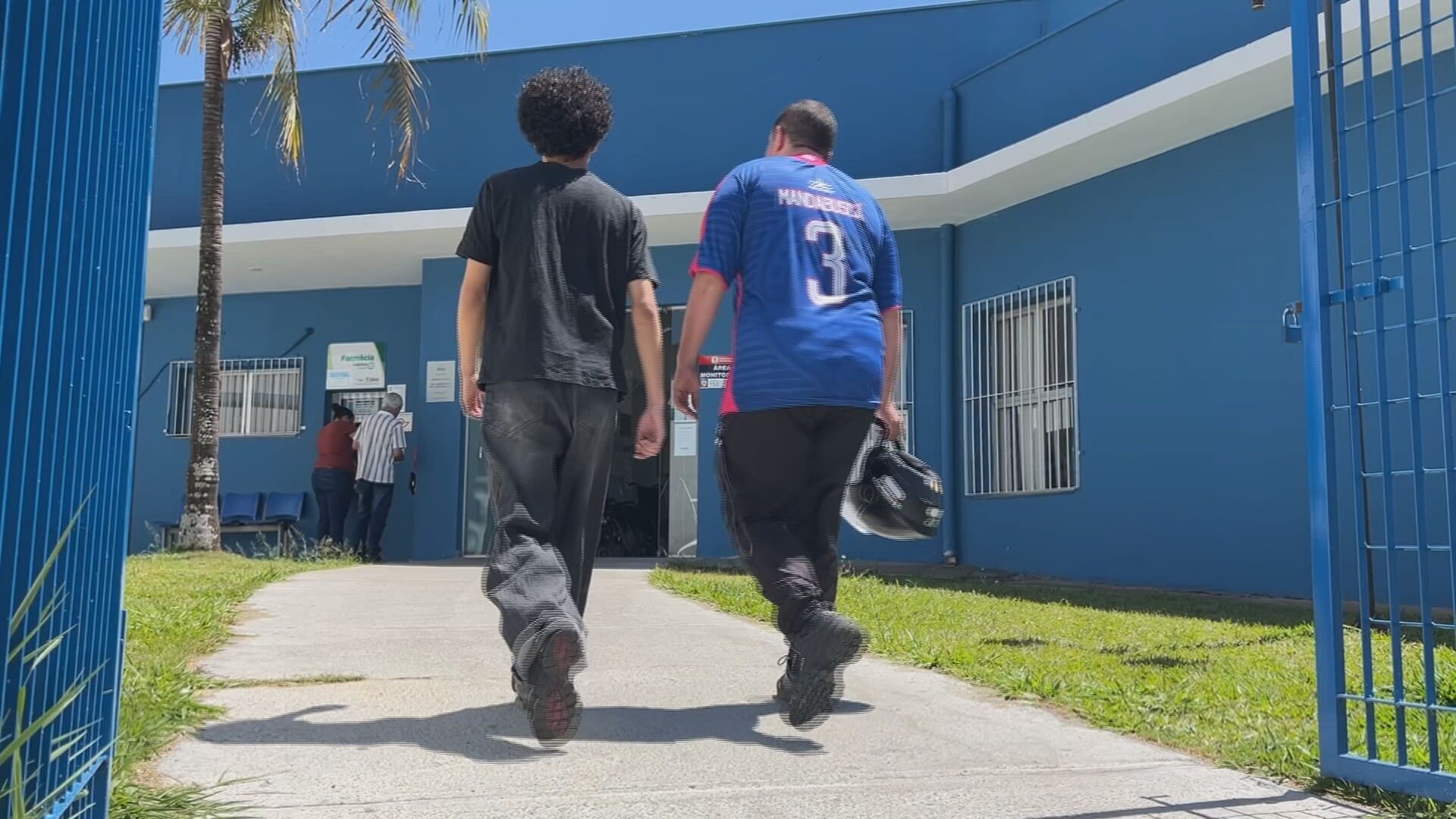 Pessoas trans relatam demora para iniciar tratamento hormonal pelo SUS em Sorocaba; especialista alerta riscos da automedicação