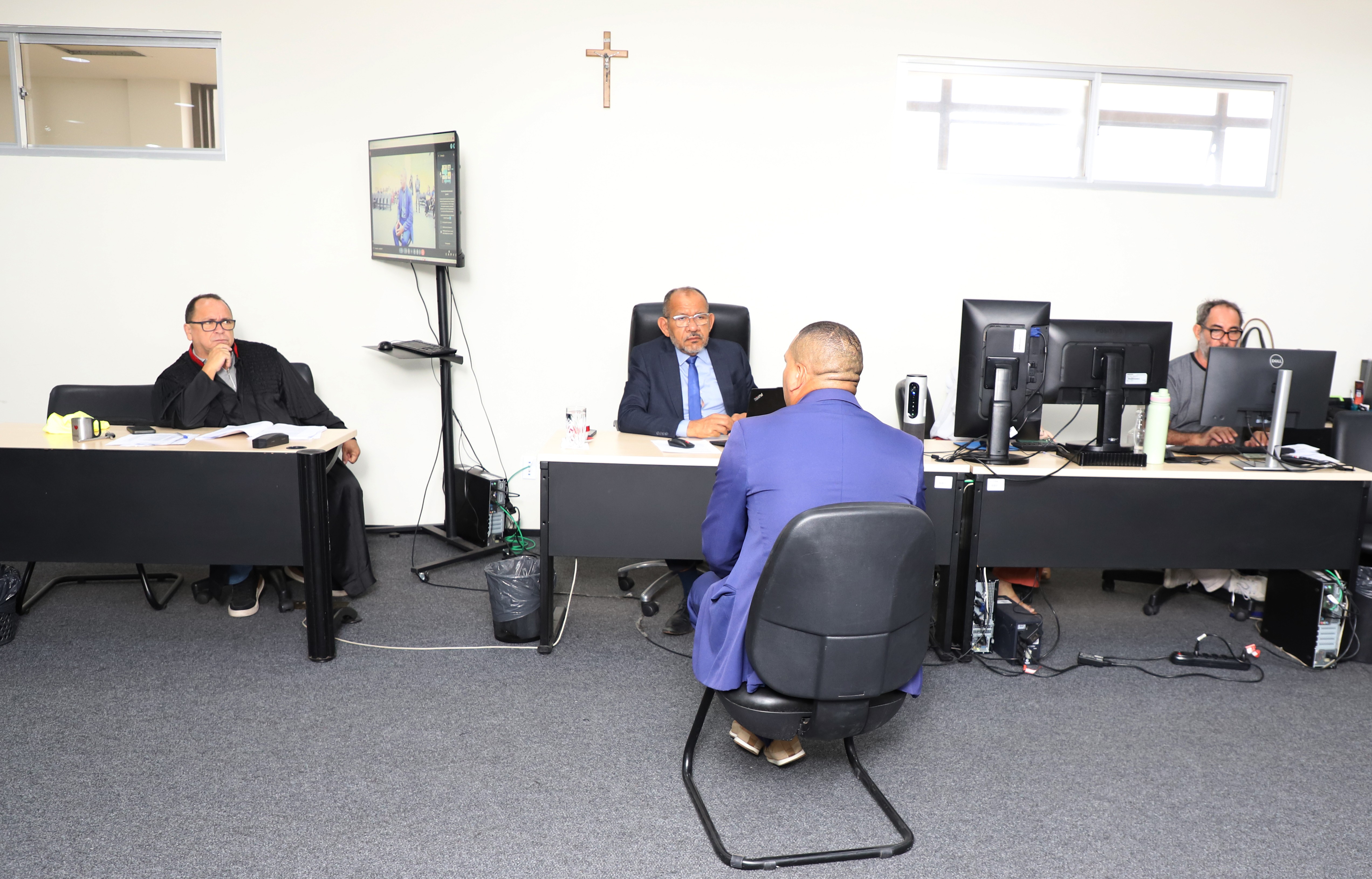 Homem é condenado a 40 anos por matar companheira na frente dos filhos em São Luís