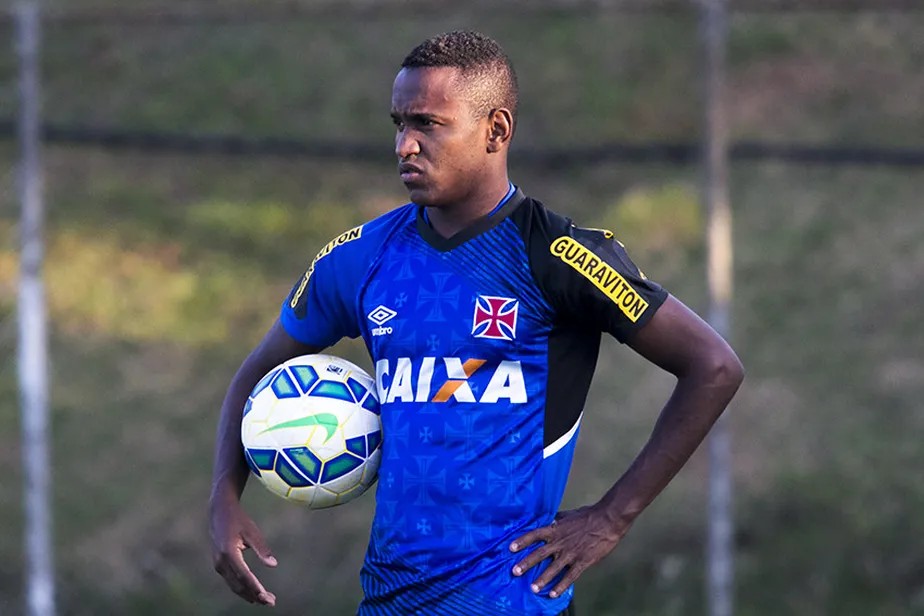 Ex-jogador do Vasco é preso por tráfico de drogas pela 2ª vez em menos de 1 ano no ES