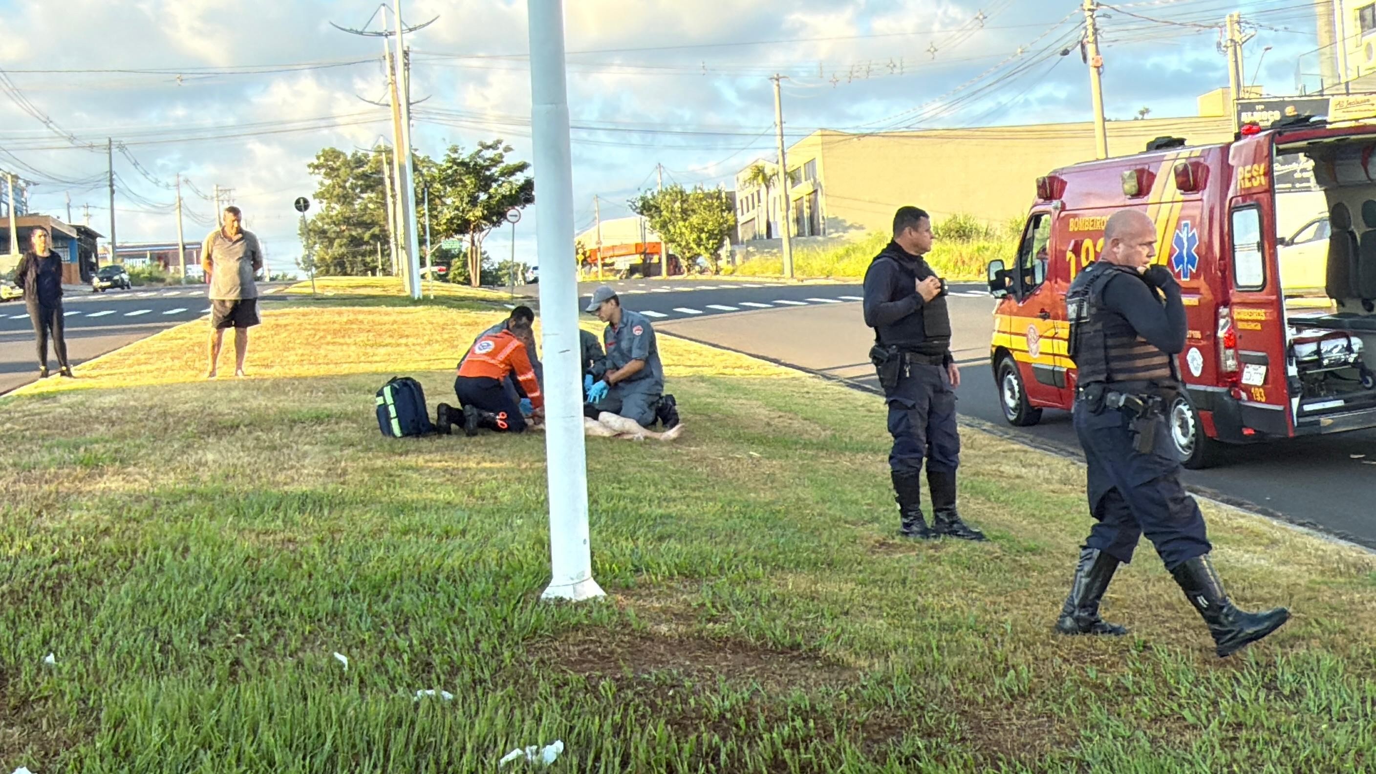 Idosa morre atropelada em Indaiatuba; motorista foge e pertences da vítima são levados por outro condutor