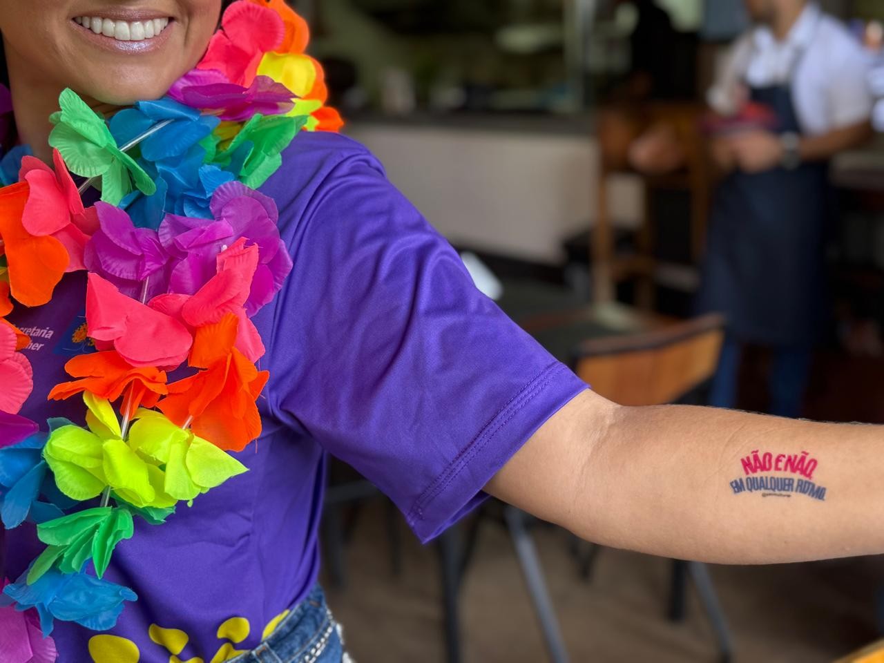 'Não acabe com minha festa': DF leva servidores às ruas no carnaval para prevenir assédio sexual