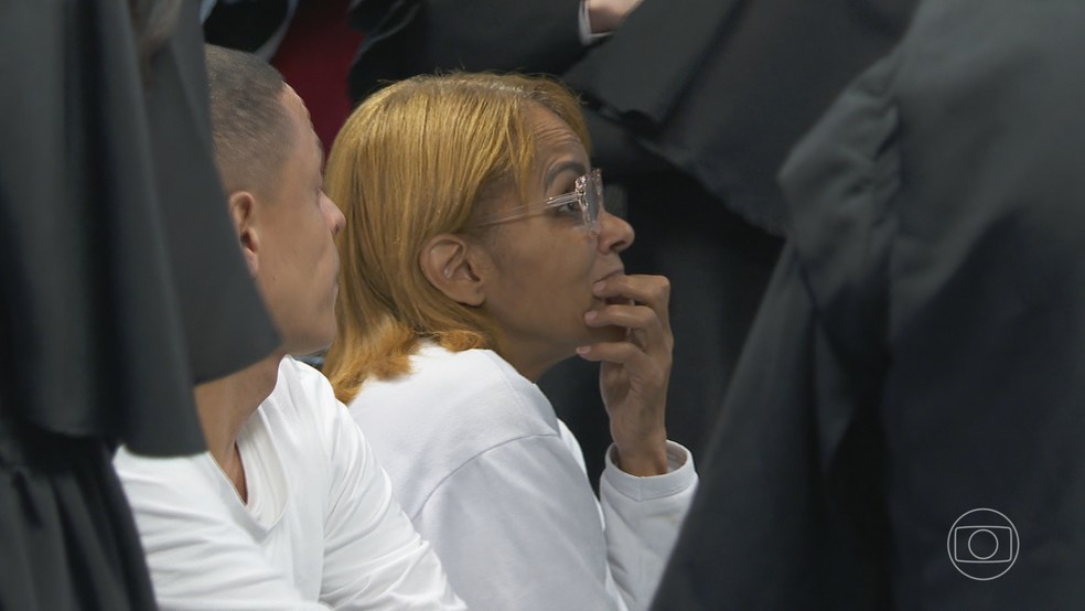 Flordelis durante julgamento  — Foto: Jornal Nacional/ Reprodução