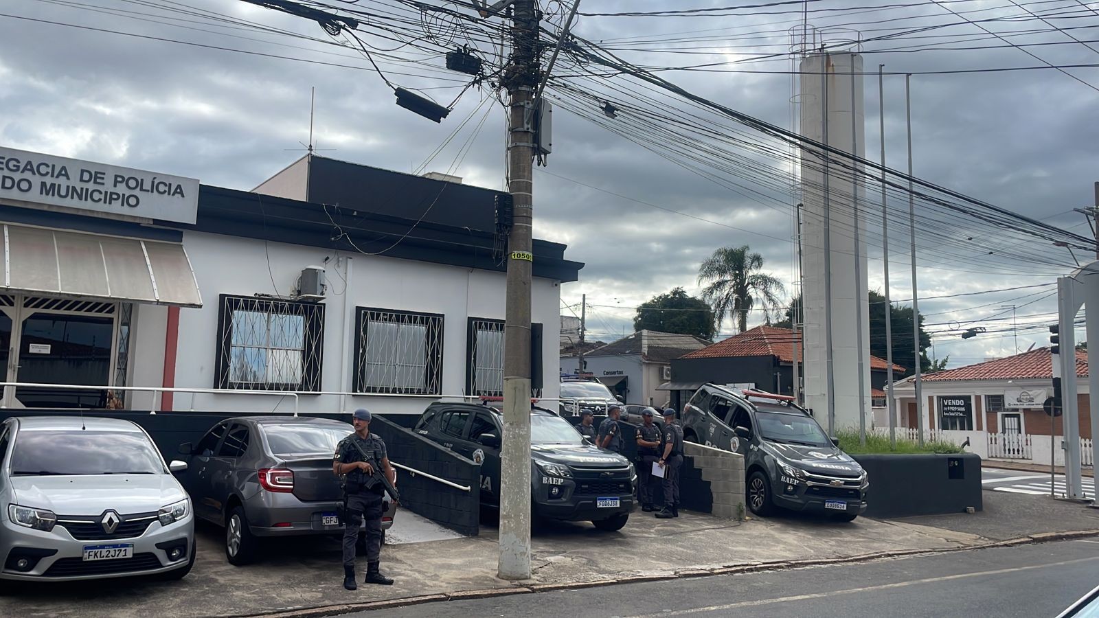 Como funcionava esquema de policiais civis e guardas que forjava BOs e inquéritos para extorquir empresários em até R$ 3 milhões