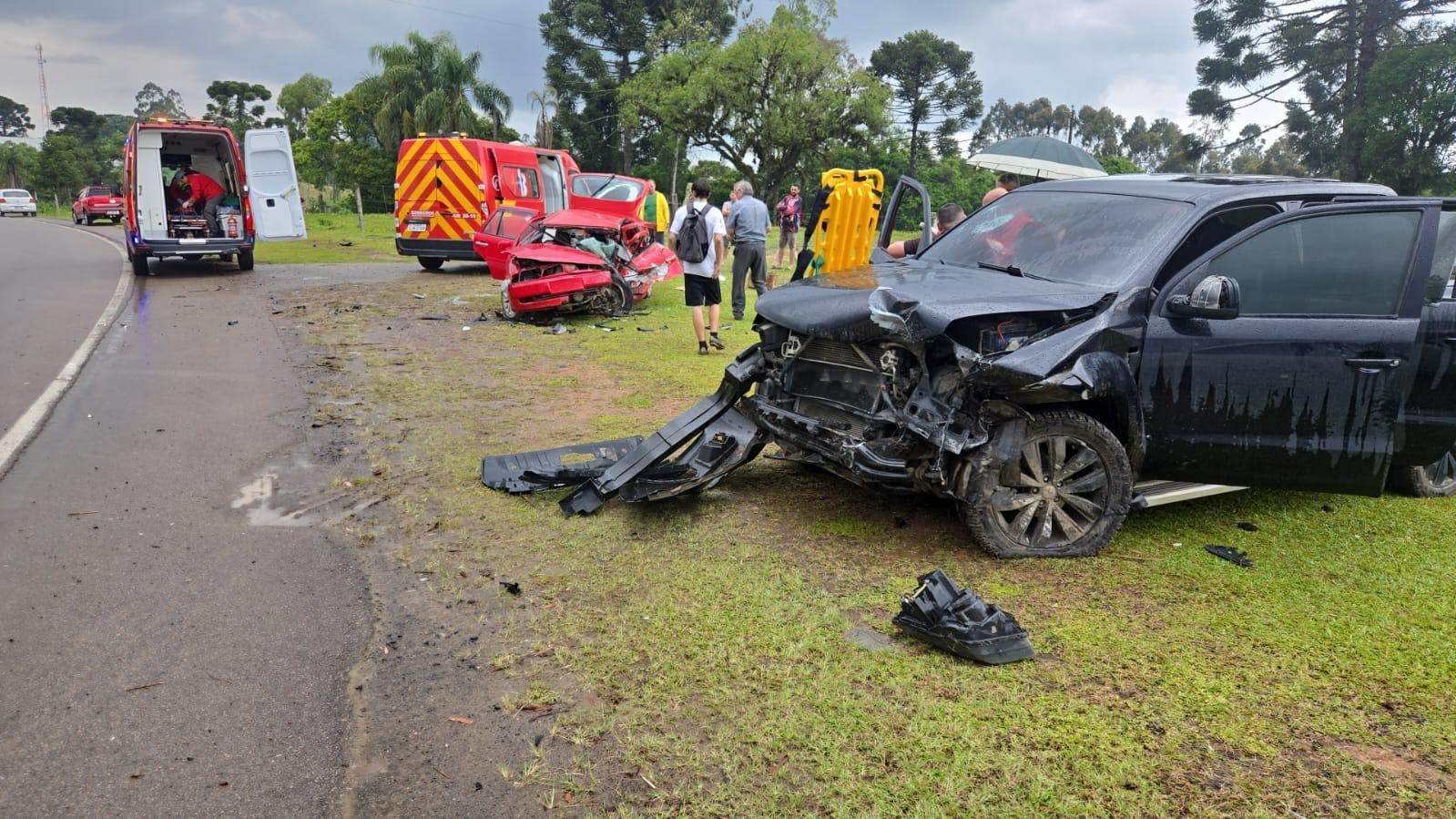 Bebê de 10 meses morre horas após colisão entre veículos que matou os pais em SC
