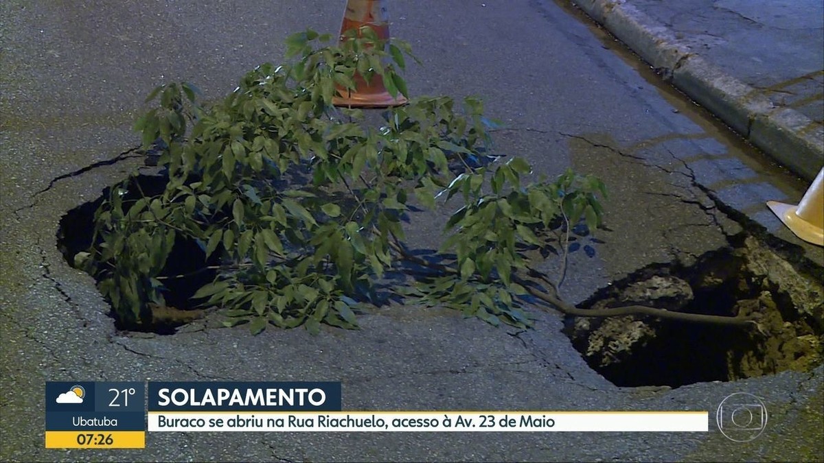 Solapamento interdita parcialmente via no Centro de SP | So Paulo | G1