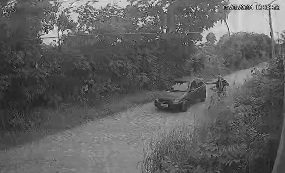 Dupla em moto mata motorista em Juazeiro do Norte, no interior do Ceará. — Foto: Reprodução