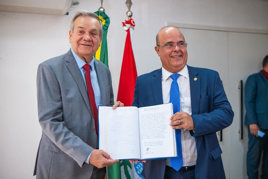Ronaldo Lessa assume como governador de Alagoas em exercício