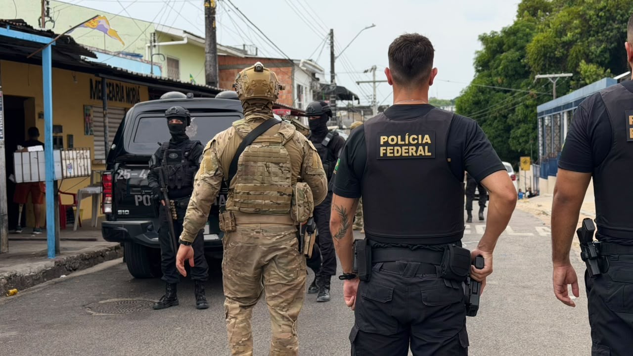 Suspeito de ataque com coquetel molotov para impedir comício é preso em operação da PF em Manaus