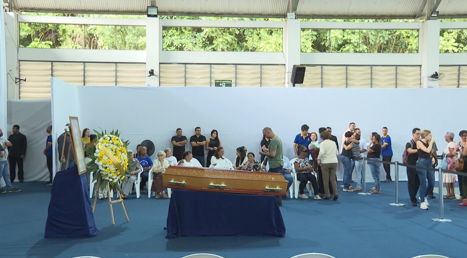Começa velório de Divaldo Franco em Salvador