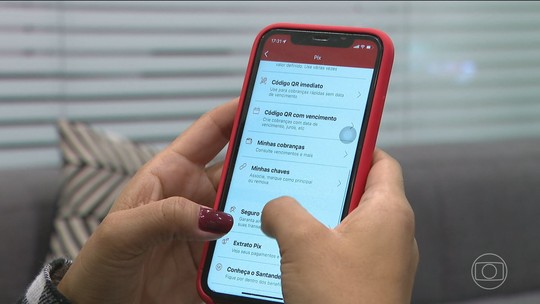 Consignado CLT: Congresso aprova nova modalidade de empréstimo e amplia para trabalhadores de app - Proposta permite que empregados com carteira contratem crédito com desconto em folha; motoristas e entregadores poderão pegar dinheiro com débito em conta. Texto vai à sanção.